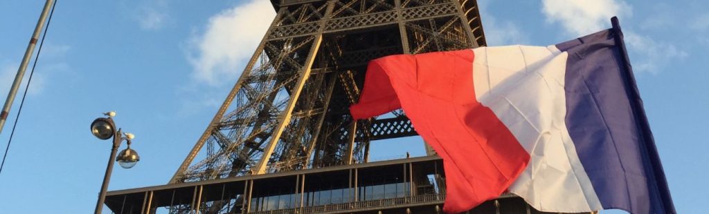 bandera de francia con la torre eiffel