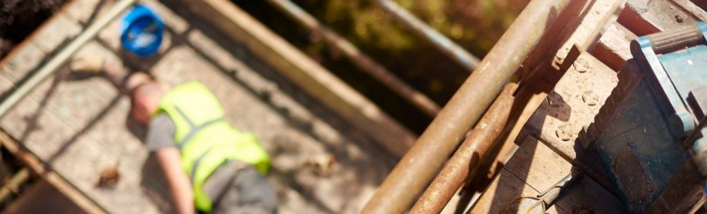 herido en una obra de construcción